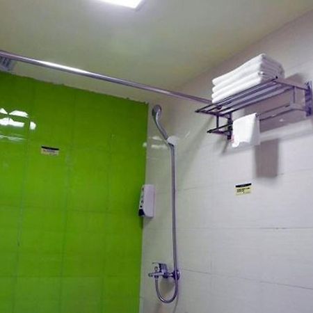 8 Inns Dongguan - Dongkeng Branch Стая снимка